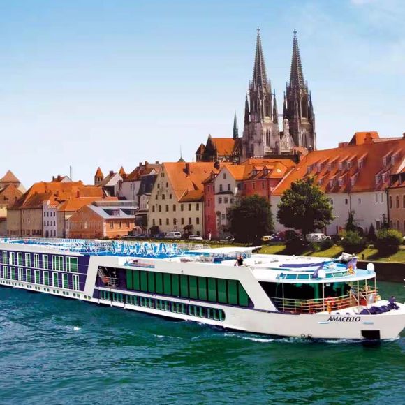 See offers to travel to AmaCello