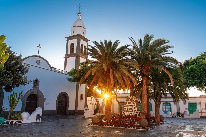 Arrecife with Cassidy Travel