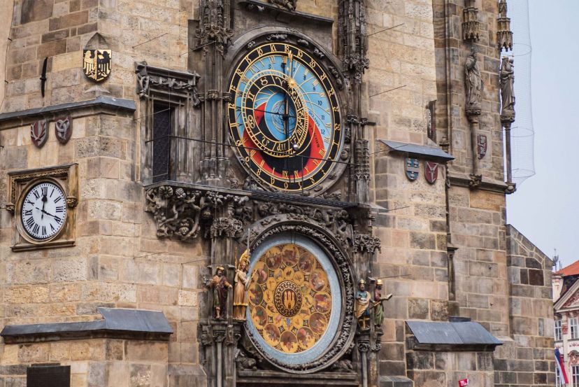 Astronomical Clock with Cassidy Travel