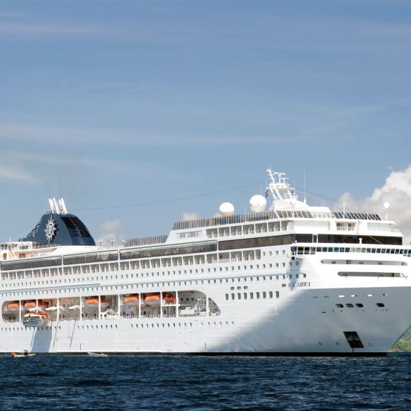 See offers to travel to MSC Lirica