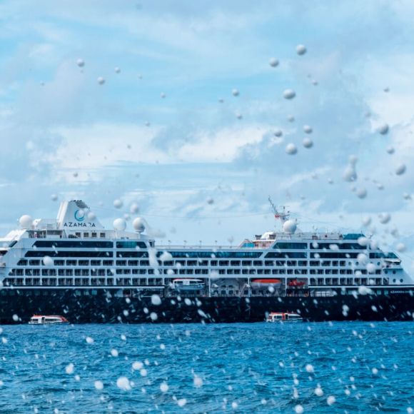 See offers to travel to Azamara Cruises