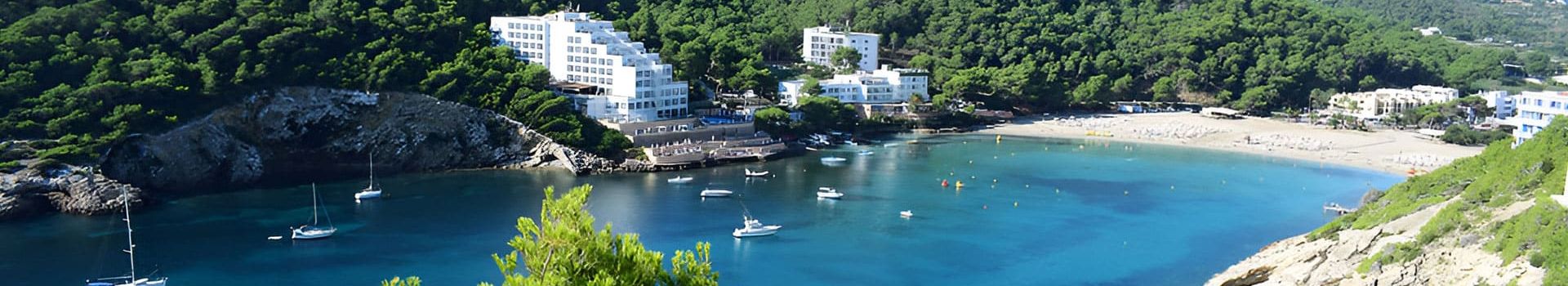 Cala Llonga 