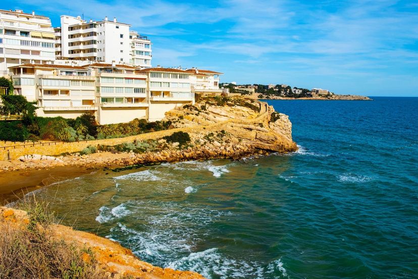 Capellans & Llenguadets Coves with Cassidy Travel