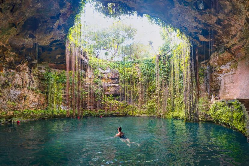 Cenote Ik Kil with Cassidy Travel