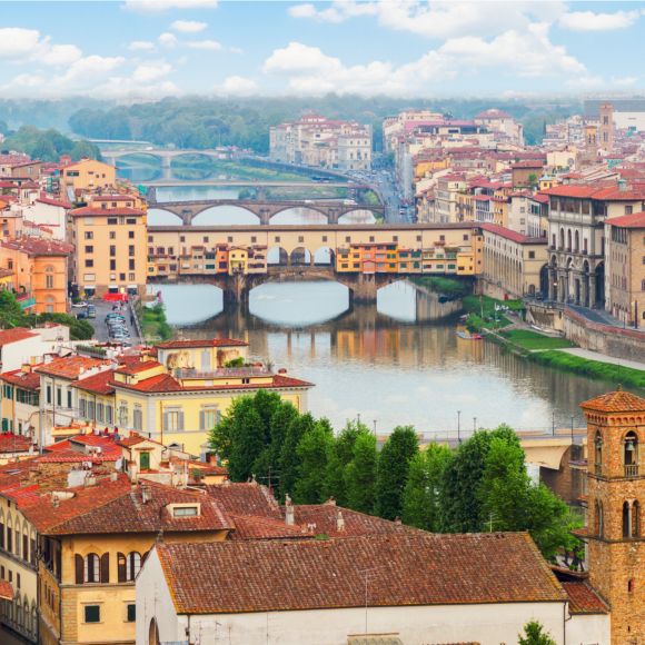 See offers to travel to Florence