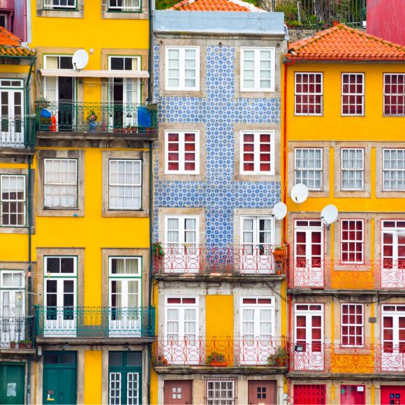 See offers to travel to Porto