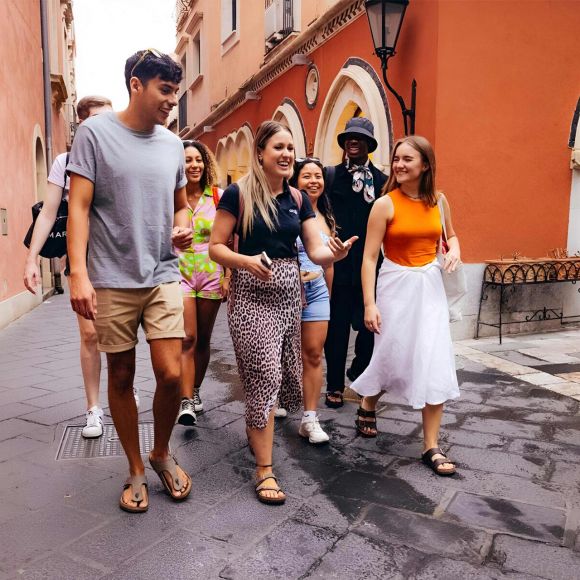 See offers to travel to Contiki