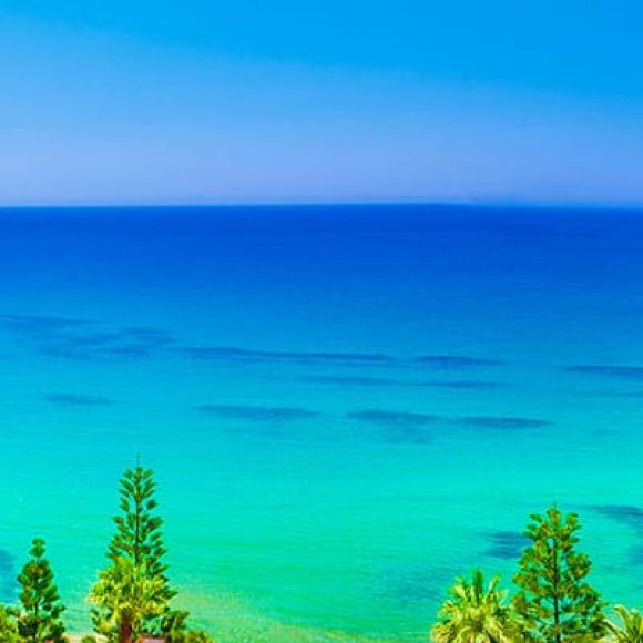 See offers to travel to Corfu