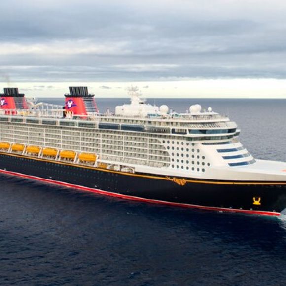 See offers to travel to Disney Fantasy