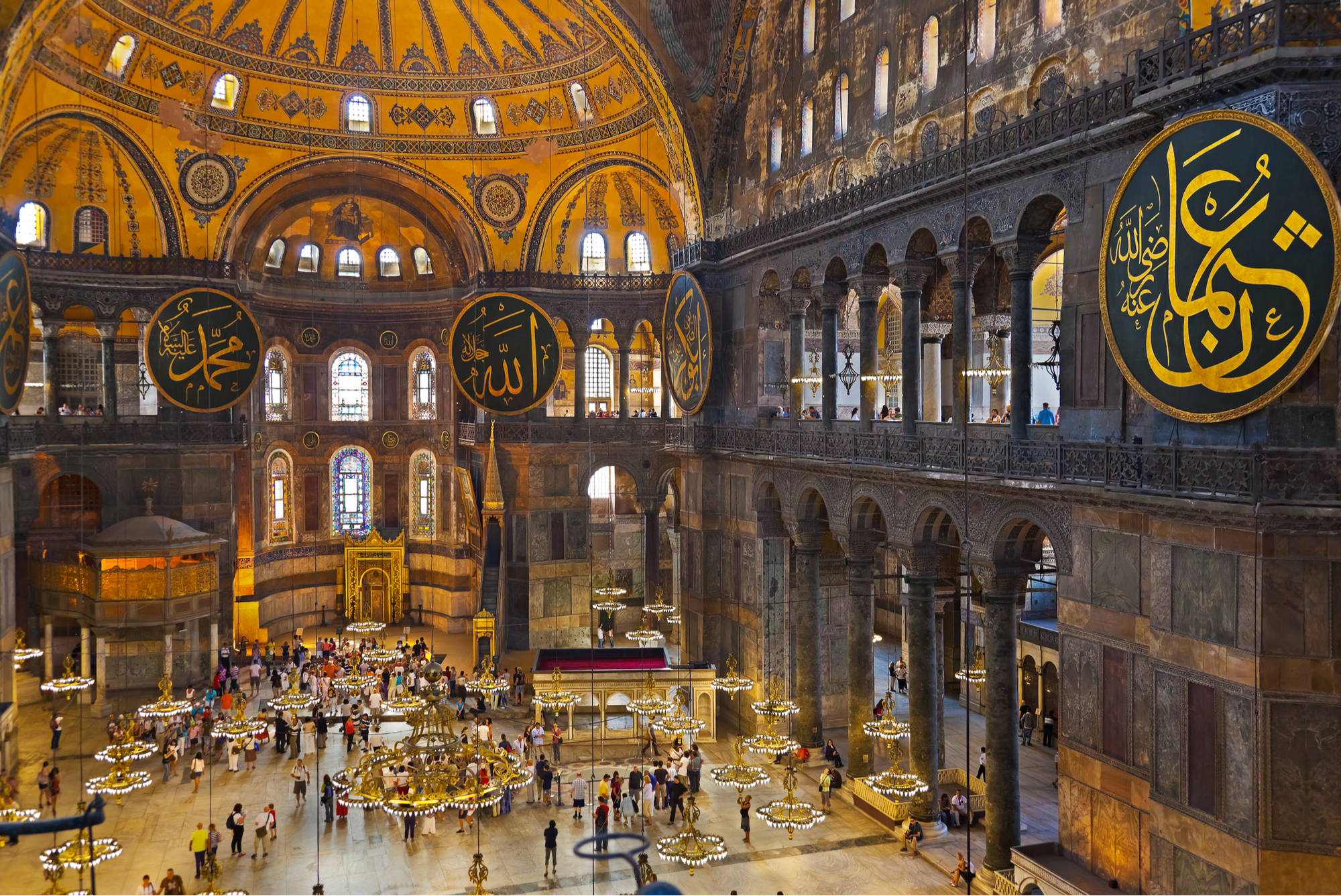 Interior of Hagia Sophia, Istanbul - Cassidy Travel Istanbul City Guide