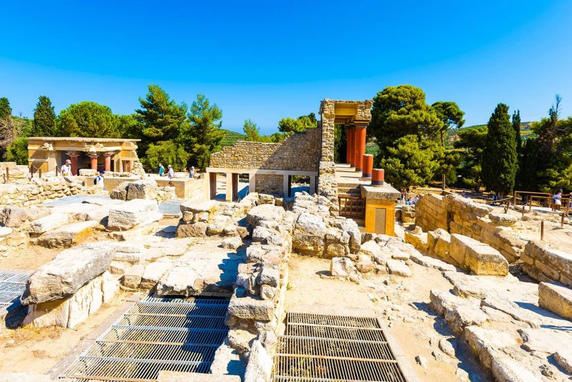 Heraklion Archaeological Museum with Cassidy Travel