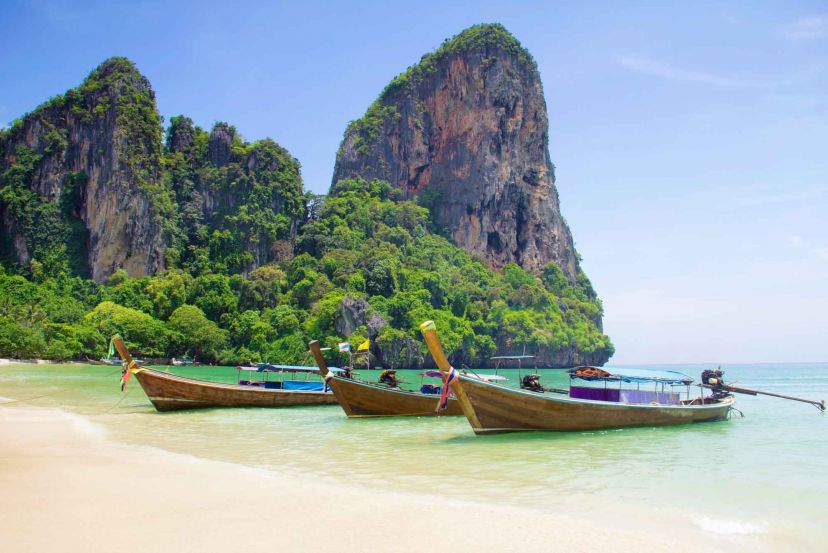 Singapore, Malaysia, Thailand & India Fly/Cruise