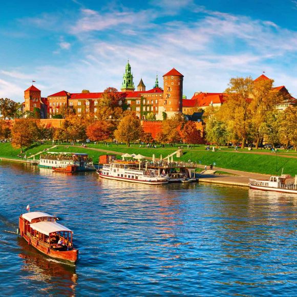 See offers to travel to Krakow