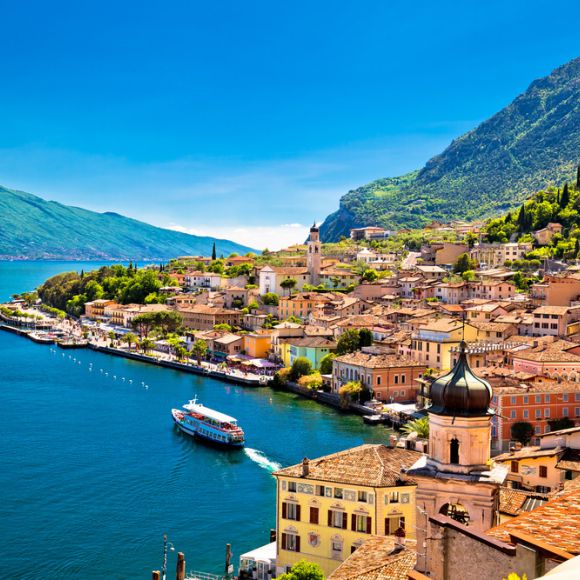 See offers to travel to Lake Garda