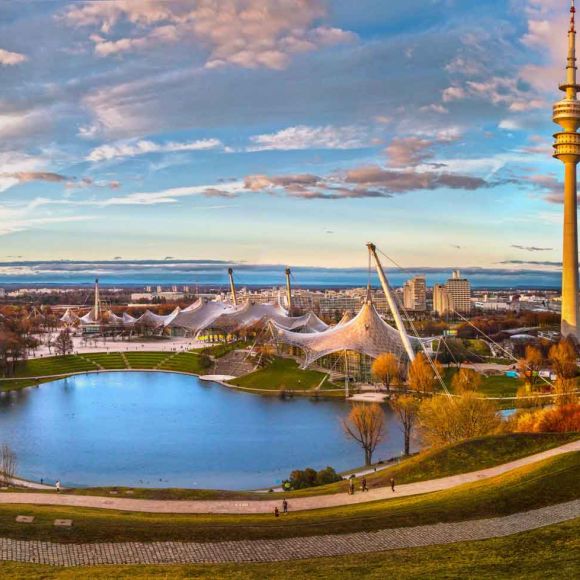 See offers to travel to Munich