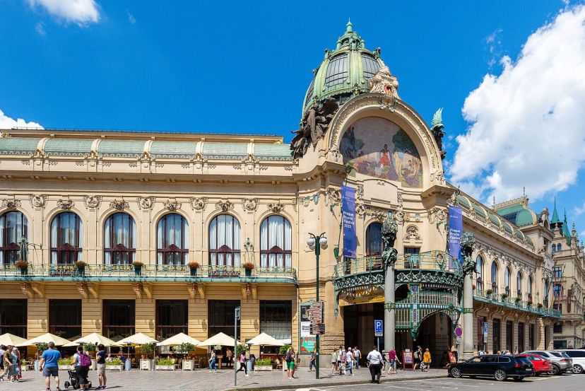 The Municipal House (Obecní dům) with Cassidy Travel