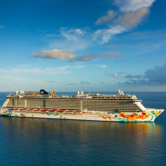 See offers to travel to Norwegian Getaway
