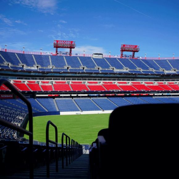 See offers to travel to NFL Week 12: Seattle Seahawks @ Tennessee Titans