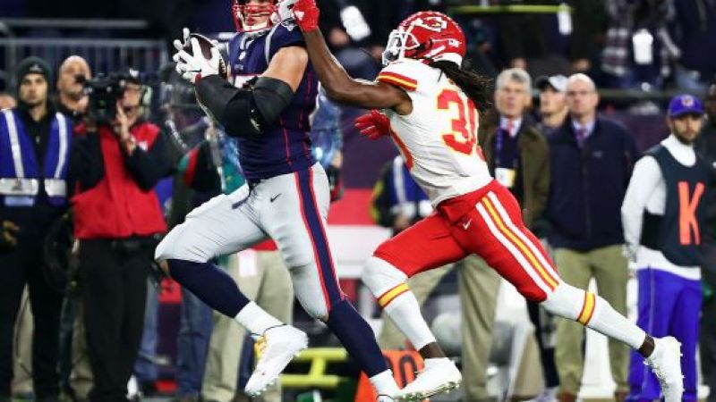 Tennessee Titans V Denver Broncos