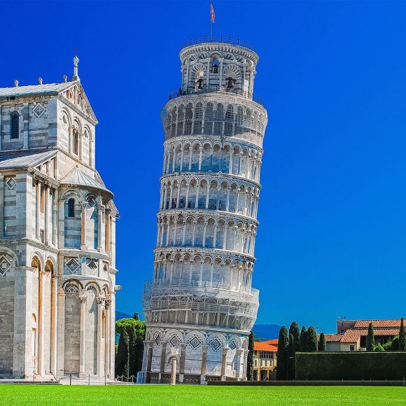 See offers to travel to Pisa