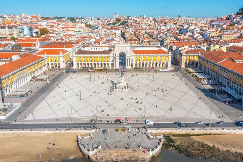 Praça do Comércio with Cassidy Travel