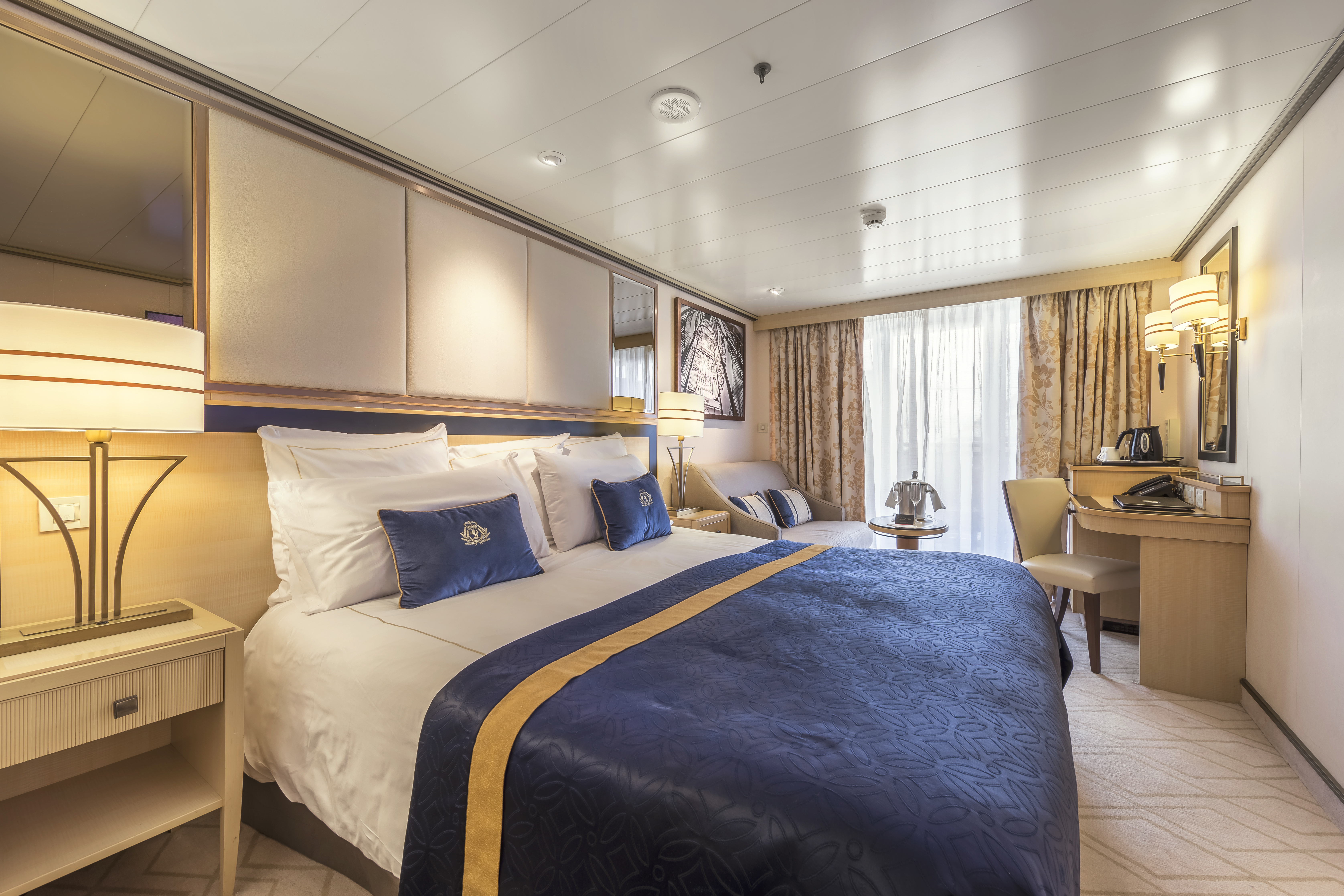 Queen Mary 2