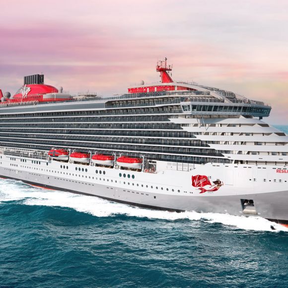 See offers to travel to Resilient Lady