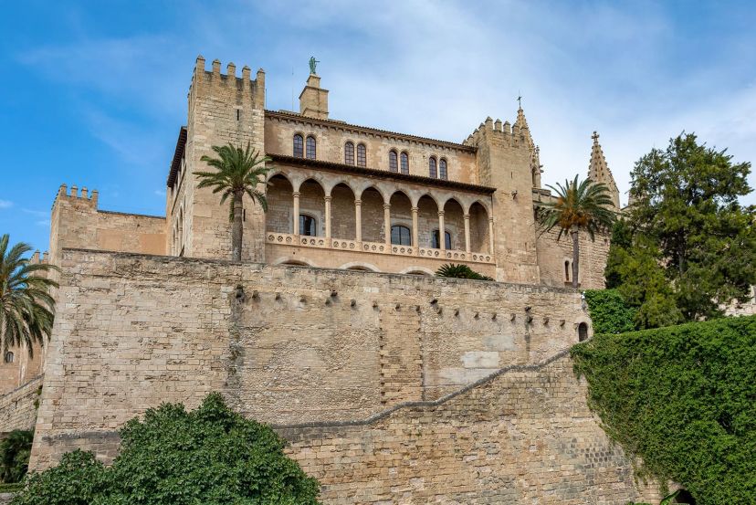 Royal Palace of La Almudaina with Cassidy Travel