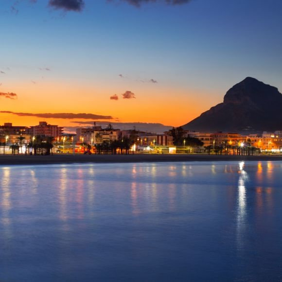 See offers to travel to September