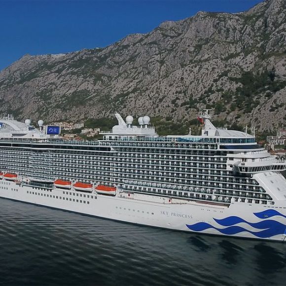 See offers to travel to Sky Princess