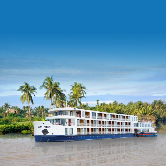 See offers to travel to RV Lotus